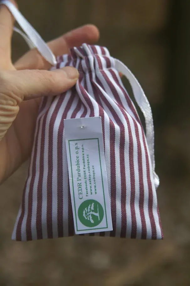 CEDR Sáček levandulový 16g fialové proužky
