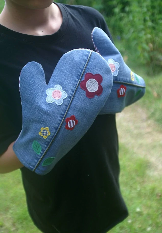 CEDR Chňapky z rifloviny sada - nášivka květiny 29 cm